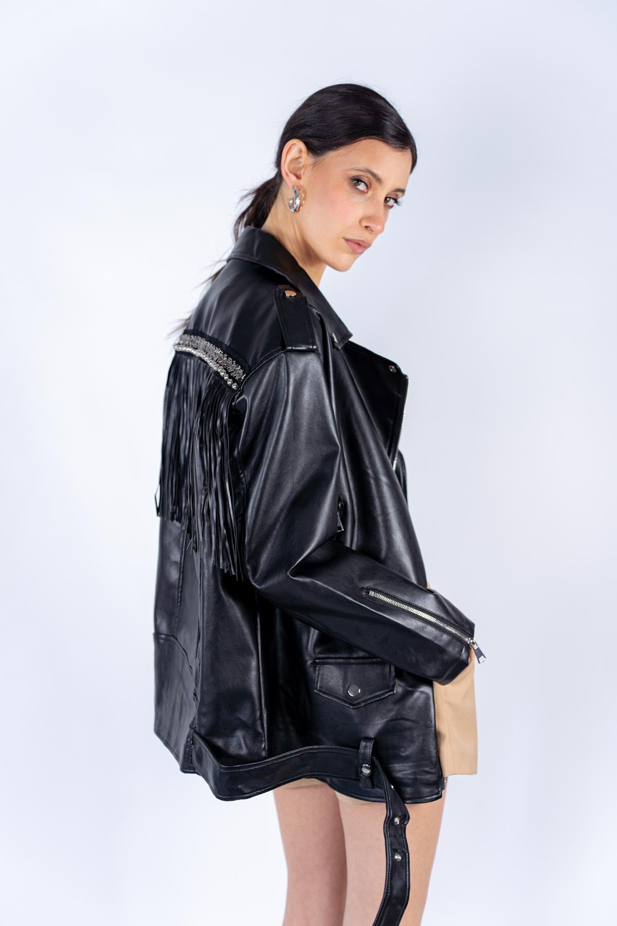 INDIO BLACK