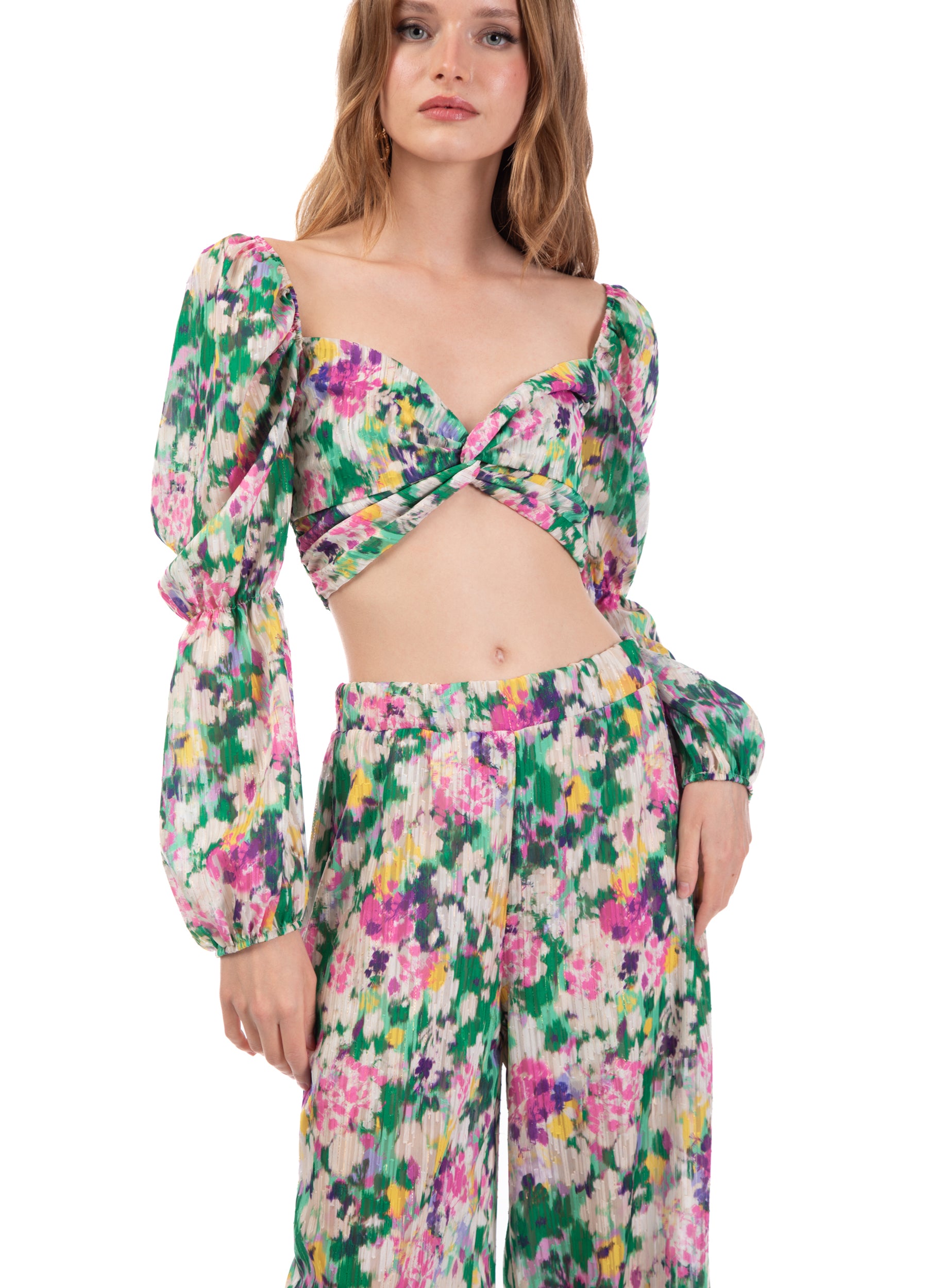 Cropped top floreale manica lunga