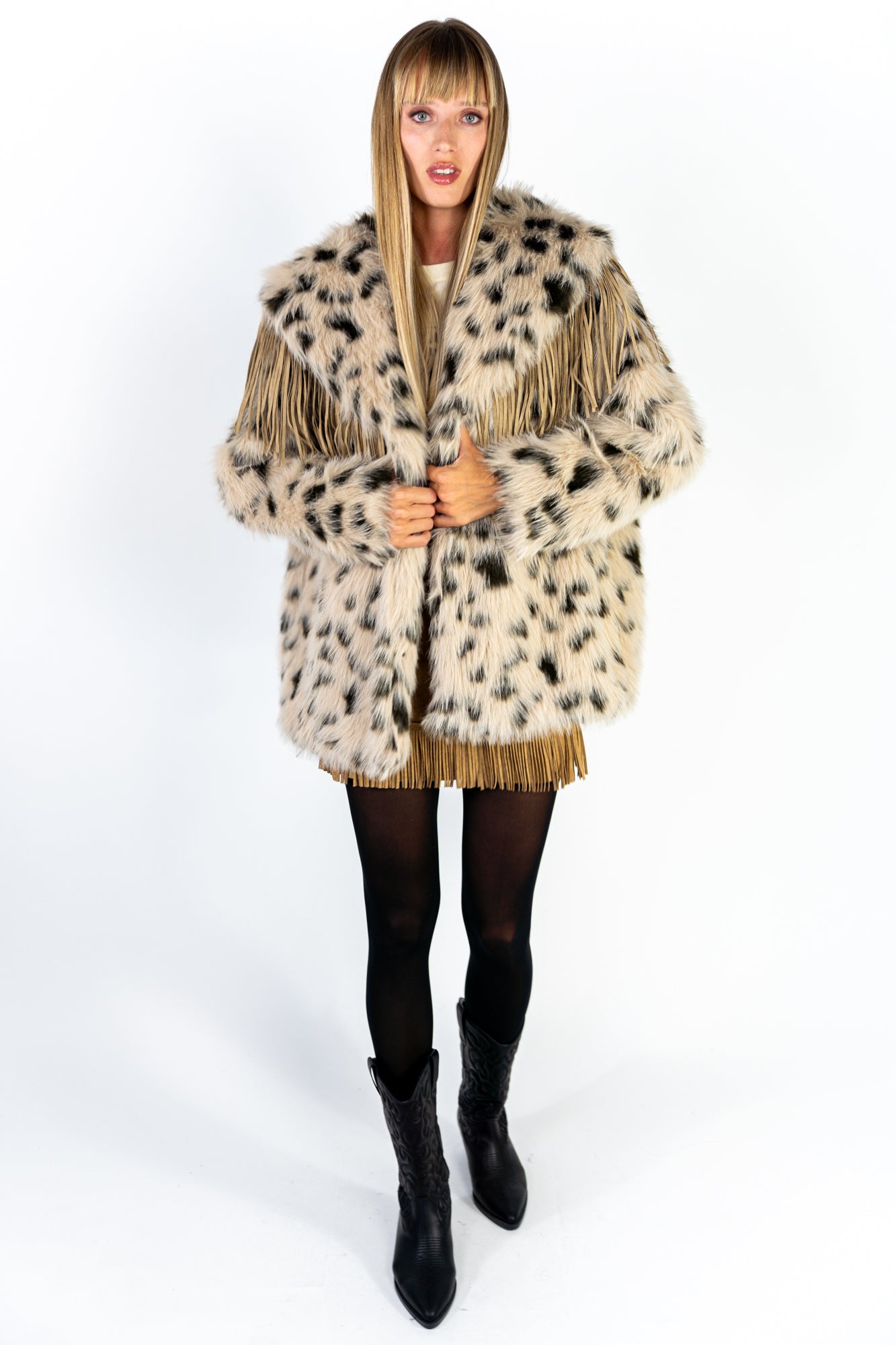 ALICIA Pelliccia oversized beige con frange rimovibili