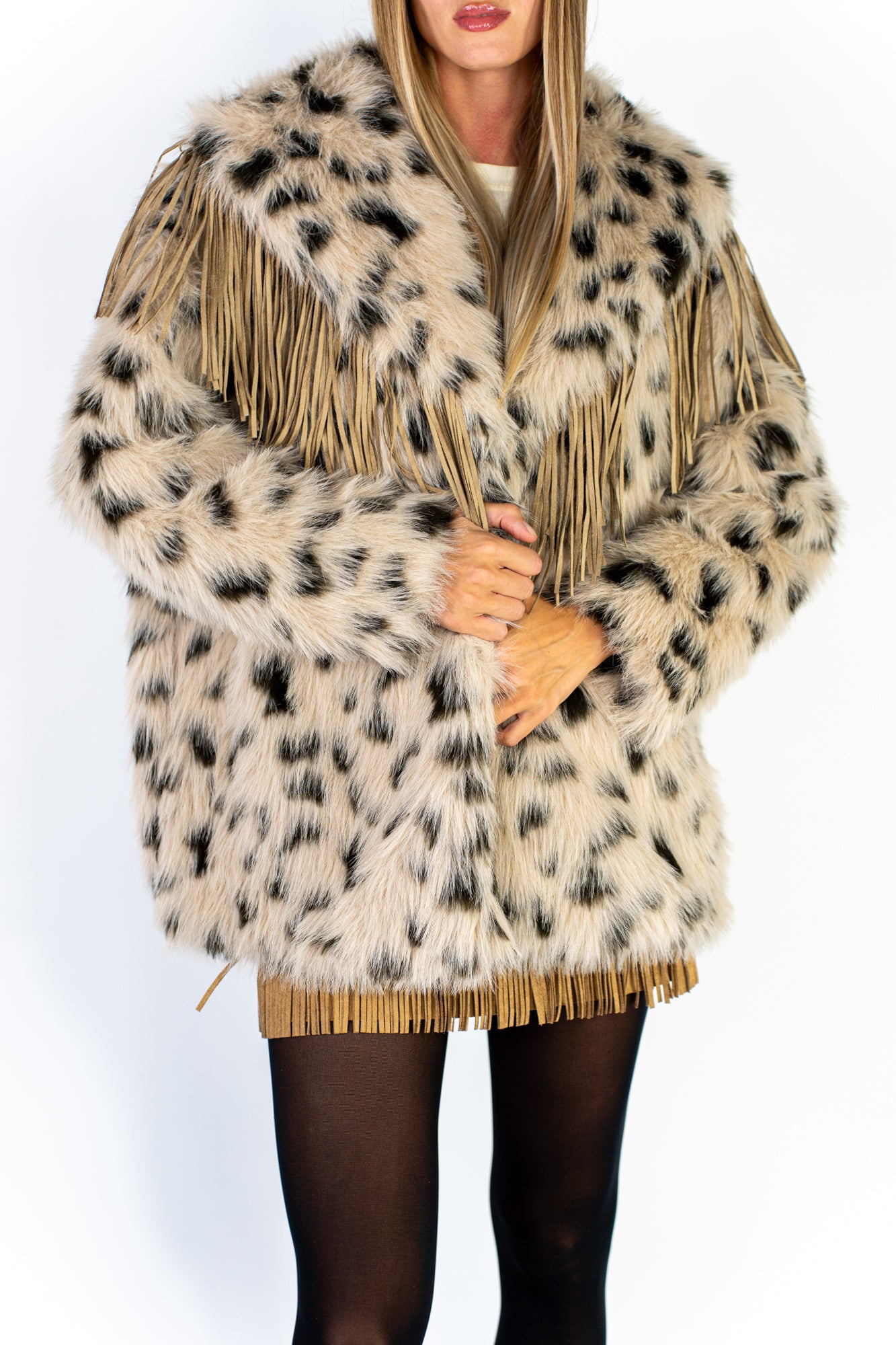 ALICIA Pelliccia oversized beige con frange rimovibili